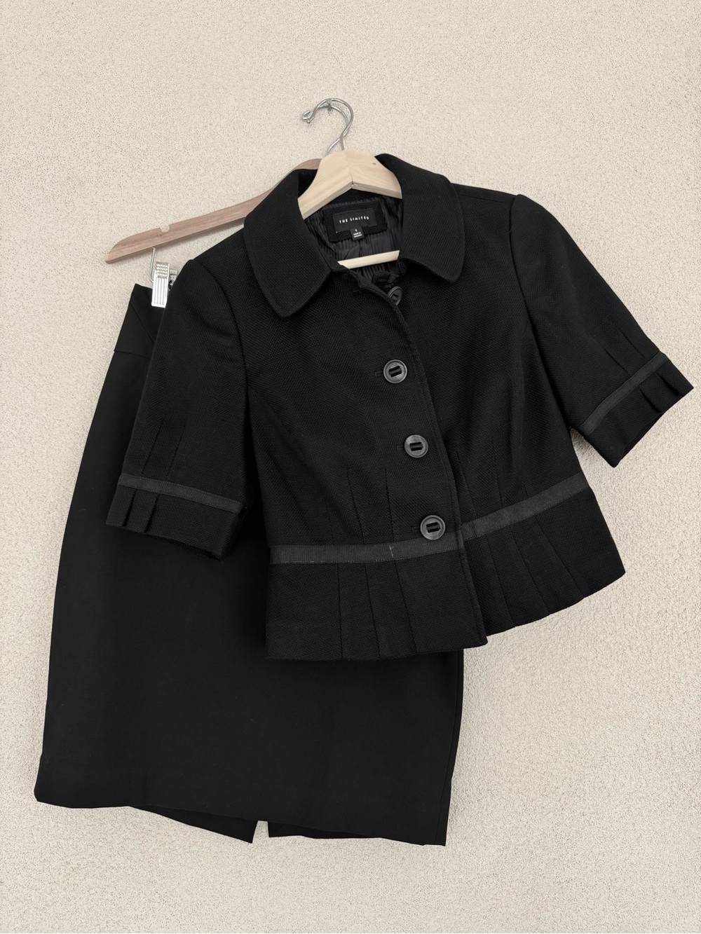 The Limited short-sleeve cropped blazer Sz S w/Pencil Skirt | Sz 4 | BLK BUNDLE